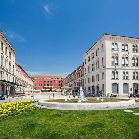 Authentic In Stone House At The Location * Split
